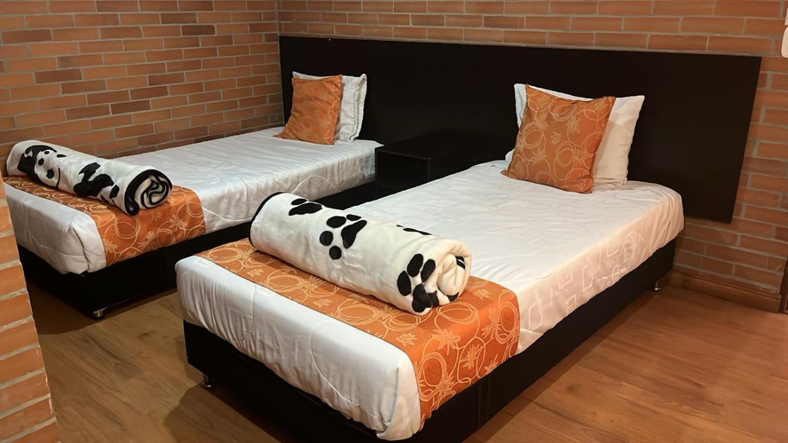 Hotel Bogota Astral المظهر الخارجي الصورة